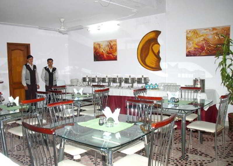 帕布拉斯国际酒店 德里 餐厅 照片